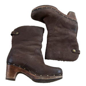 🌿UGG LYNNEA leather boot, fur lined, thick heel, size 8🌿